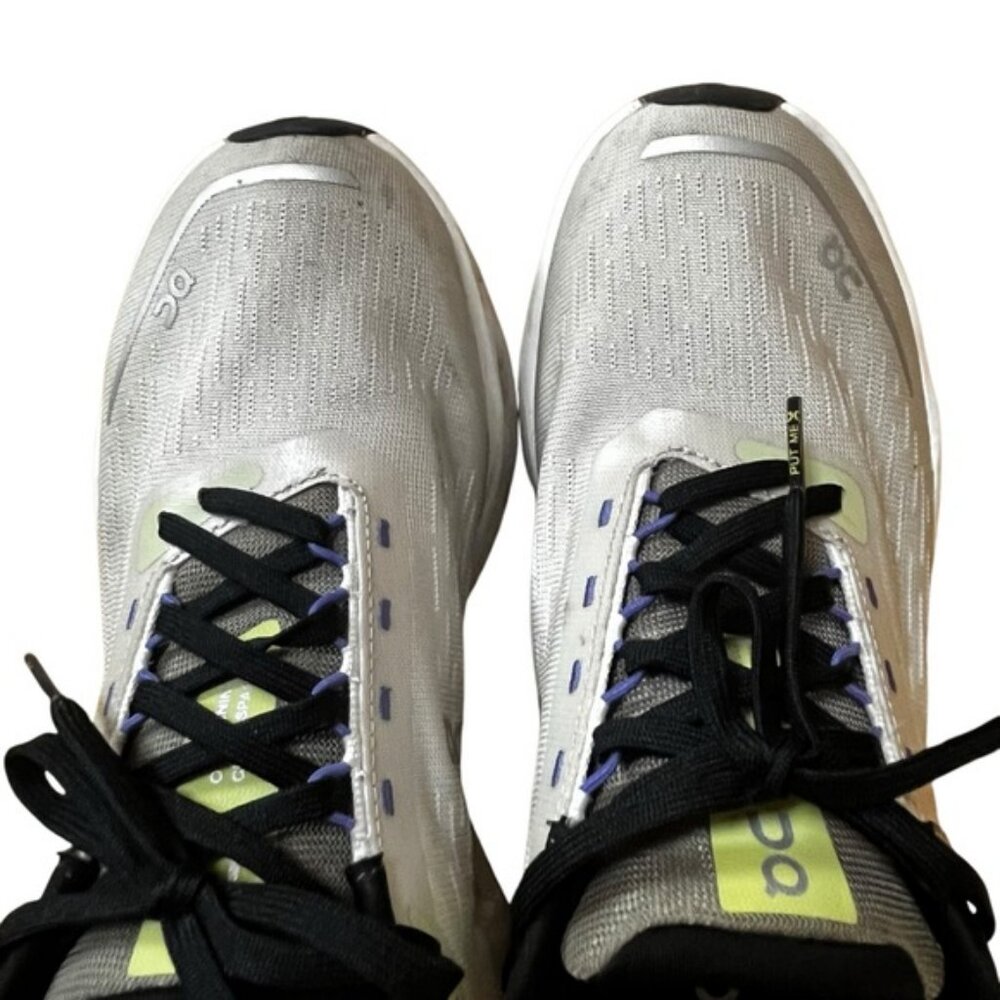 On Women's Cloudspark Running Shoe Size 7.5 - Picture 4 of 6